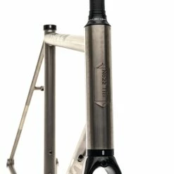 No. 22 Great Divide Custom X-Large Frameset -Vente de vélos FRD12719 PH 3 scaled