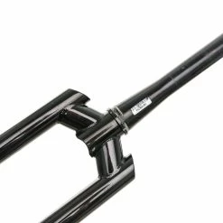 Vassago Odis 29" Rigid Mountain Fork 15x100mm 45mm 8 Vassago Odis 29" Rigid Mountain Fork 15x100mm 45mm -Vente de vélos KRG10151 CM 03 scaled