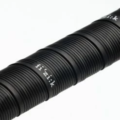 Vente de vélos -Vente de vélos guidoline fizik vento microtex tacky noir 1