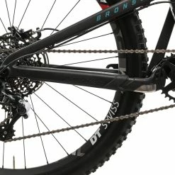 Santa Cruz Bronson C Mountain Bike - 2017, X-Large 14 Santa Cruz Bronson C Mountain Bike - 2017, X-Large -Vente de vélos BMT20817 PH1 04 scaled