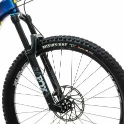 Specialized Stumpjumper Comp Carbon 29 Mens Mountain Bike - 2019, Medium -Vente de vélos BMT22486 PH2 06 scaled