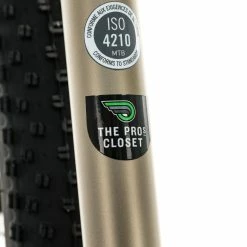 Bombtrack Beyond+ Matt Warm Grey Mountain Bike - 2022, Large -Vente de vélos BMT24852 PH1 03 scaled